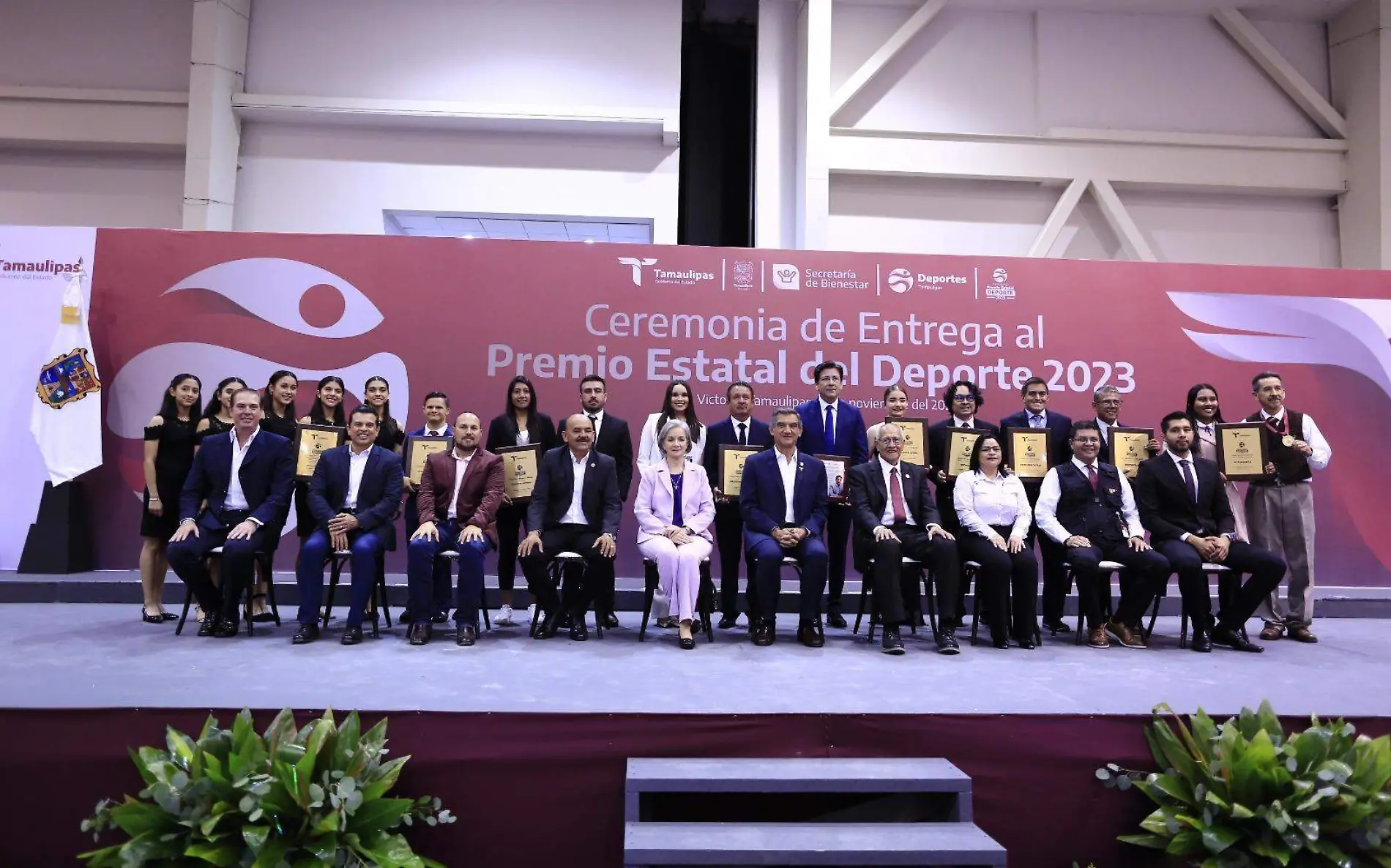 Encabezan Américo Villarreal Premio Estatal del Deporte 